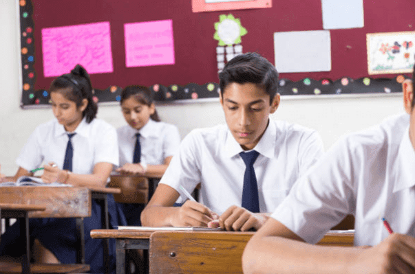 80+ in CBSE Hindi Exam: 10 Powerful Tips & Tricks for Class 10 Champions