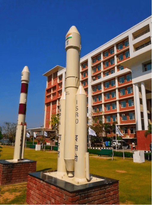 Mastering the Right Code: Top 10 Programming Languages for a Career at ISRO