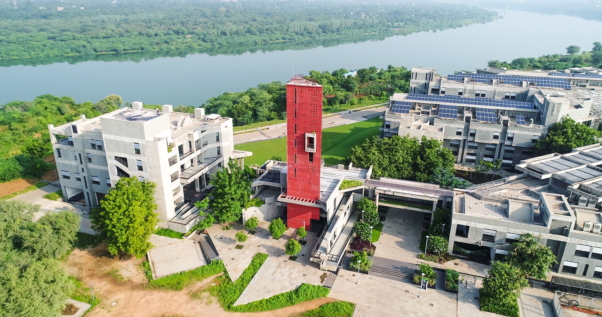 IIT Gandhinagar 2020 Launches superb PG Dip