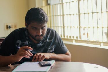 Top AI Courses for Students That Lead to High-Paying Jobs in 2026
