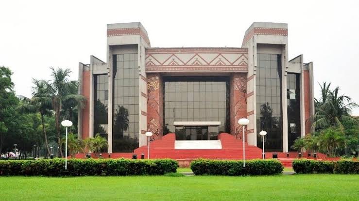 IIM-C students mentored on entrepreneurship