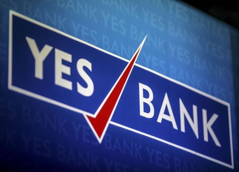 Yes Bank digitizes 8 great educational institutions for cashless solutions