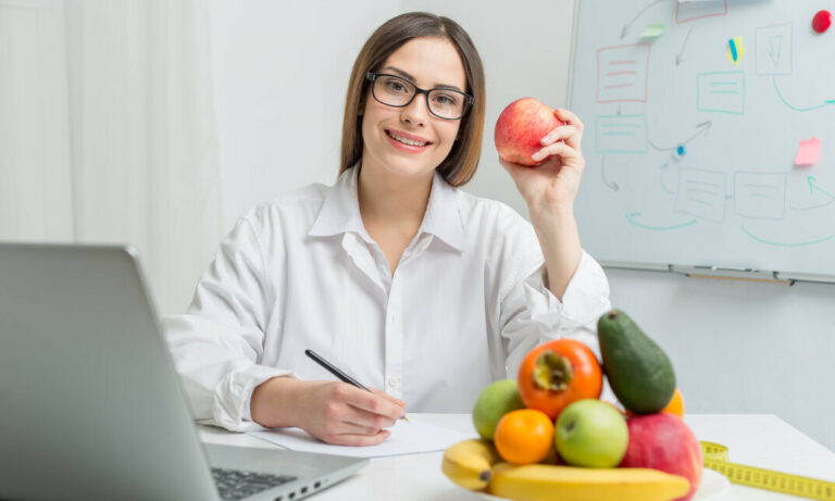 Exploring 10 Career Options in Nutrition & Dietetics: Paths to a Healthier Future