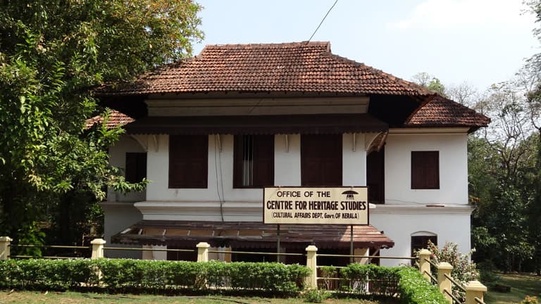 Archaeology course in India