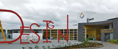 Building a career in Fashion After 12th Building a career in Fashion After 12th