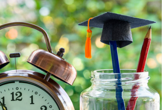 Crack MBA Entrance Exams: Expert Tips for Exam Pattern, Books, and Syllabus Crack MBA Entrance Exams: Expert Tips for Exam Pattern, Books, and Syllabus