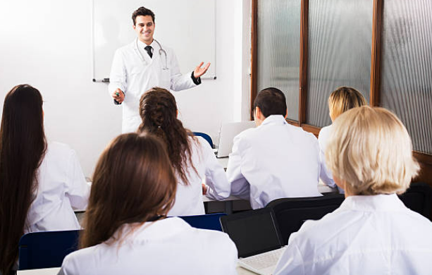 BPT Gains Popularity as NEET 2023 Cut-off Rises BPT Gains Popularity as NEET 2023 Cut-off Rises