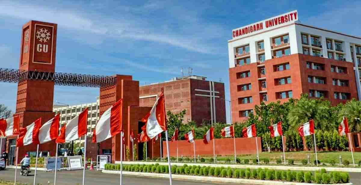 Chandigarh University bags great MAKA trophy for 2024 Chandigarh University bags great MAKA trophy for 2024