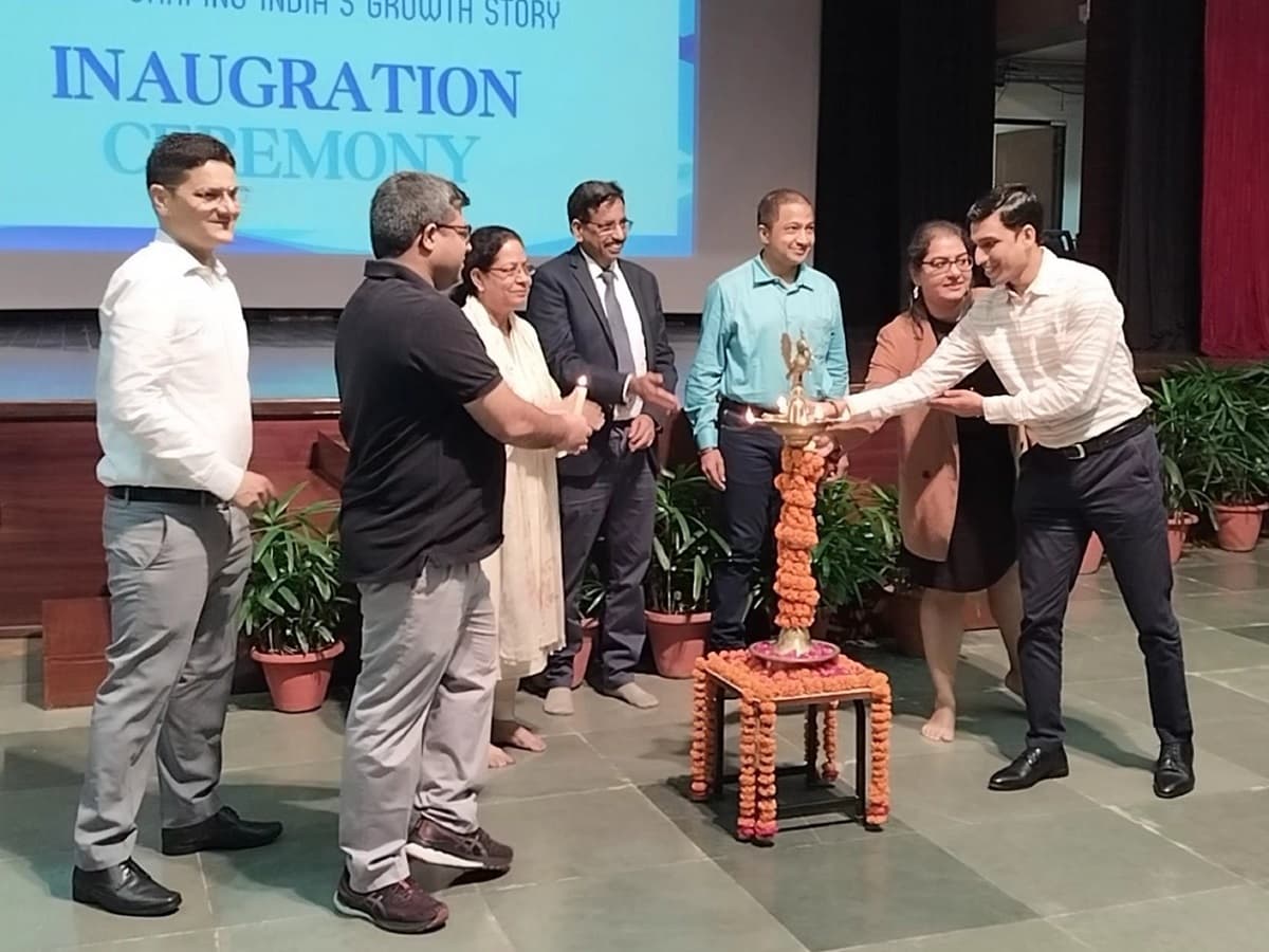 IIM Lucknow hosts flagship alumni conclave IIM Lucknow hosts flagship alumni conclave