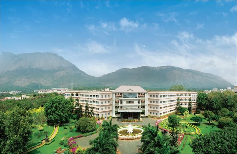Amrita Campus Comparison: Coimbatore vs Bengaluru vs Amritapuri Amrita Campus Comparison: Coimbatore vs Bengaluru vs Amritapuri