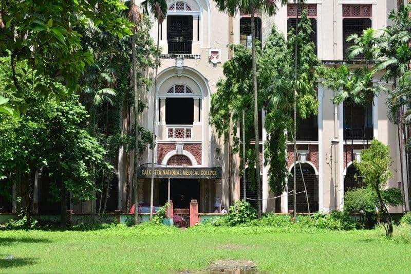 Calcutta National Medical College 