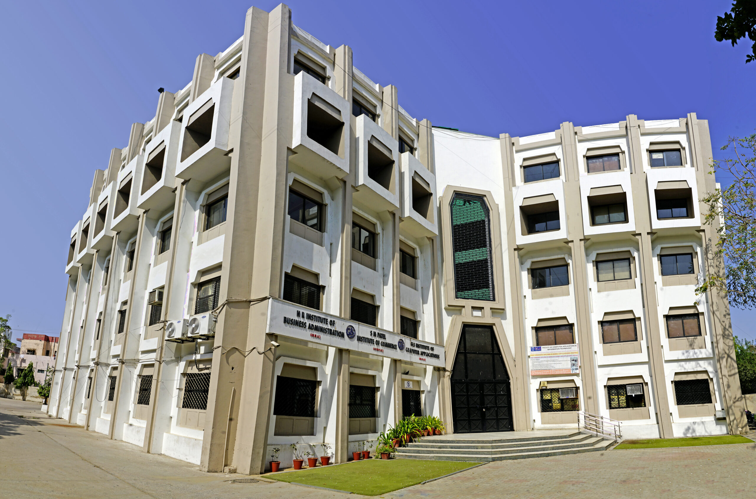 Top 20 Ma History Colleges In Gujarat 4